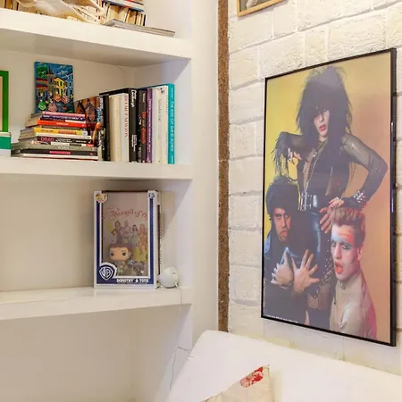 Artistic Colorful Vatican Museums Appartamento Roma