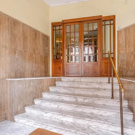 Artistic Colorful Vatican Museums Appartamento